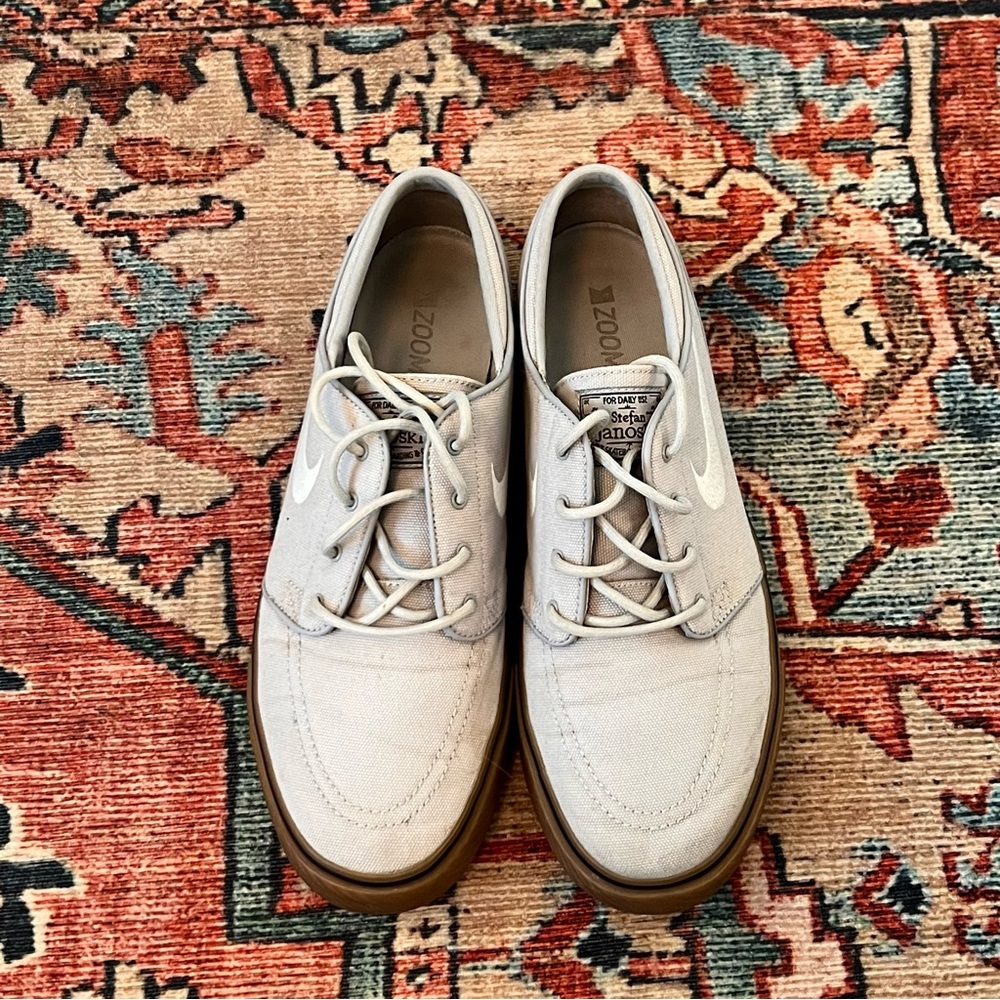 Nike SB - Stefan Janoski (2013) - men’s 10 wolf grey / gum / medium brown